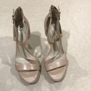 BCBG heels